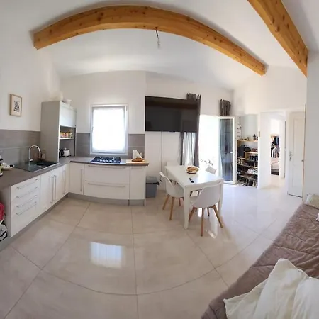 Maisonnette De Charme En Provence *